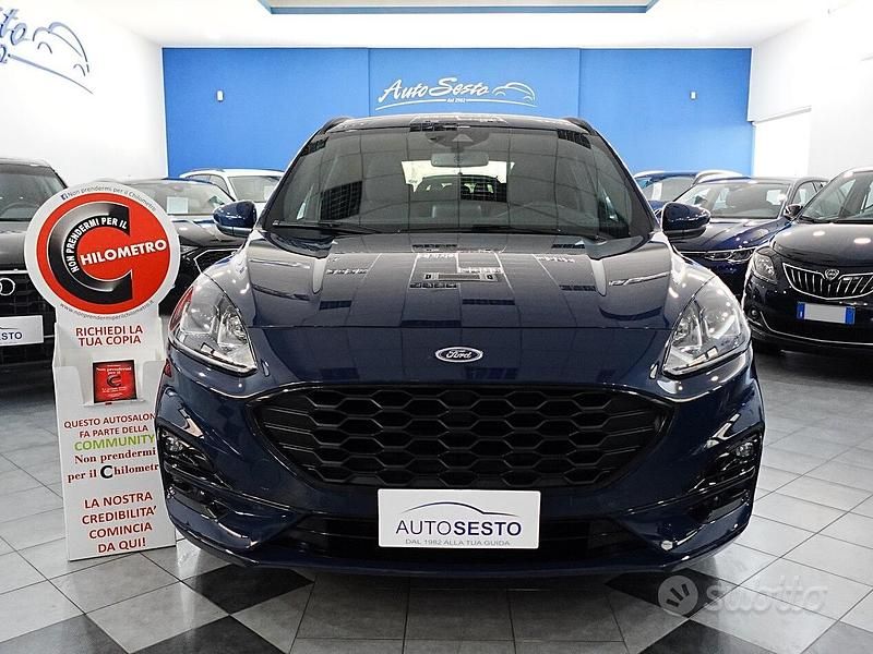Usata Ford Kuga ST-Line 120 CV (88 kW) 2023 Blu SUV