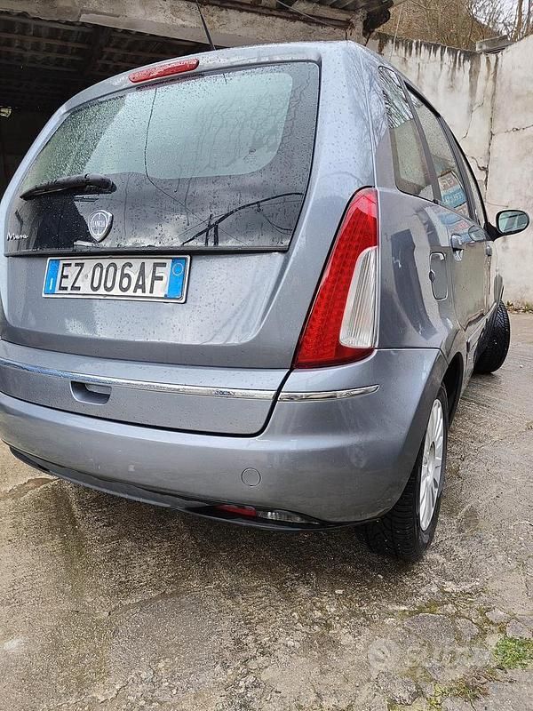 Usata Lancia Musa 77 CV (56 kW) 2015 Monovolume