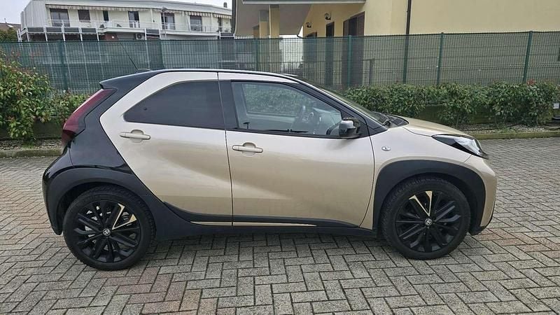 Usata Toyota Aygo X Trend 72 CV (52 kW) 2022 SUV