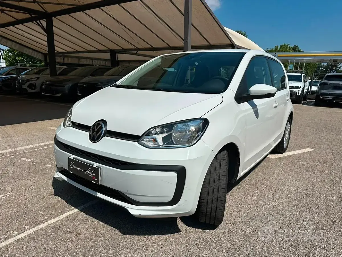 Usata VW up! move up! 65 CV (47 kW) 2022 Bianco Utilitaria