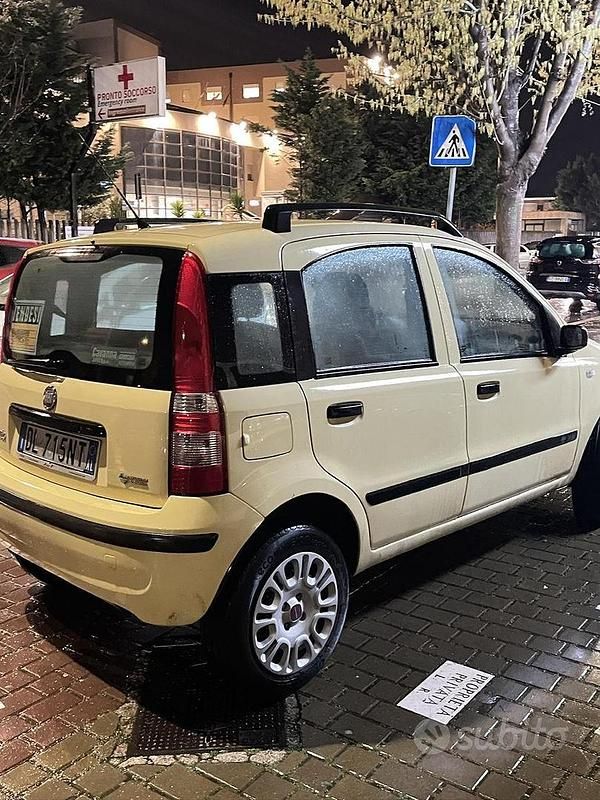 Usata Fiat Panda 77 CV (56 kW) 2007 Giallo Utilitaria