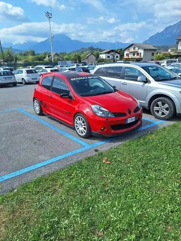 Usata Renault Clio II R.S. 197 CV (144 kW) 2009 Berlina