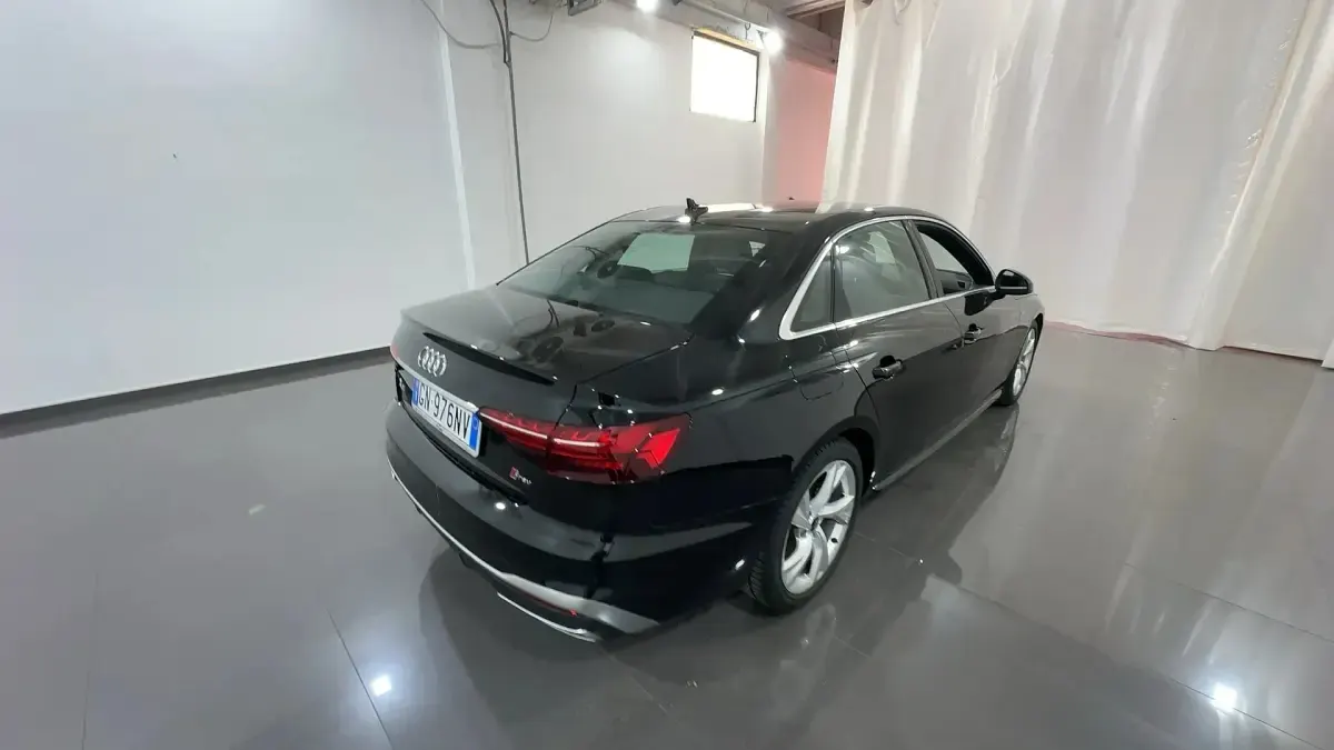 Usata Audi A4 S-Line 136 CV (100 kW) 2023 Nero Berlina