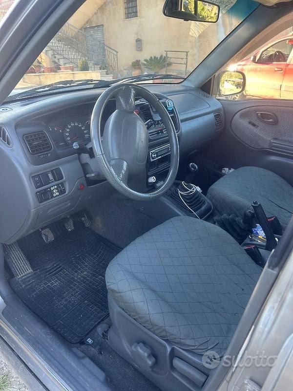 Usata Suzuki Grand Vitara 2003 Station wagon