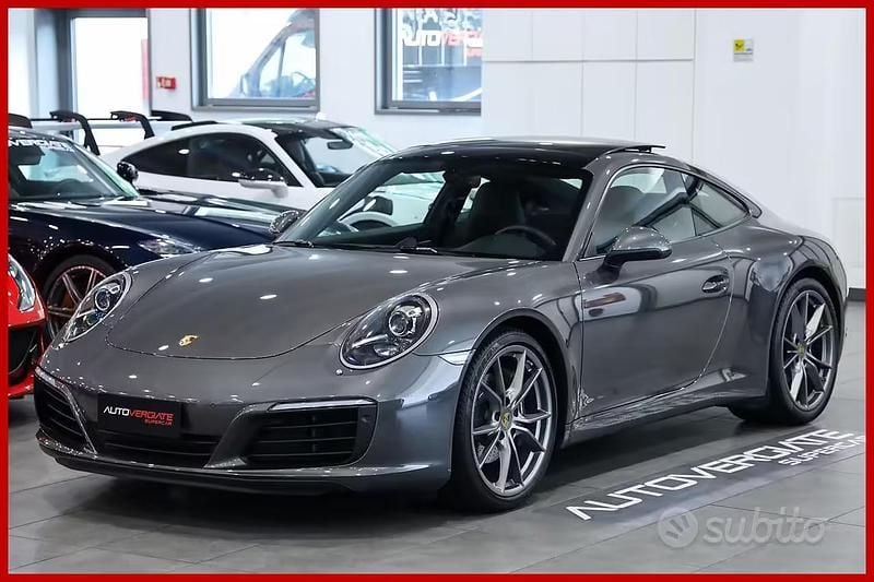 Usata Porsche 911 Carrera 370 CV (272 kW) 2017 Grigio Coupé