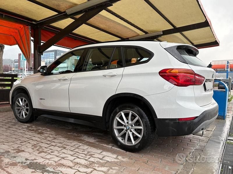 Usado BMW X1 116 HP (85 kW) 2017 Branco SUV