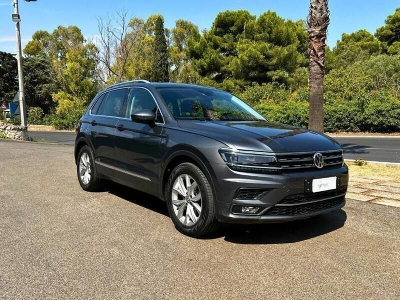 Usata VW Tiguan Executive 149 CV (109 kW) 2017 Grigio SUV