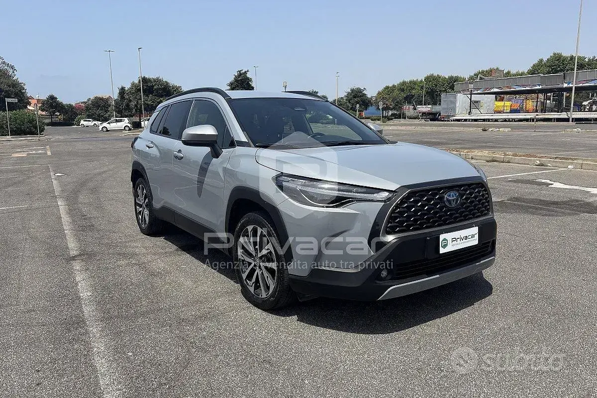 Usata Toyota Corolla Trend 152 CV (111 kW) 2022 Grigio Station wagon