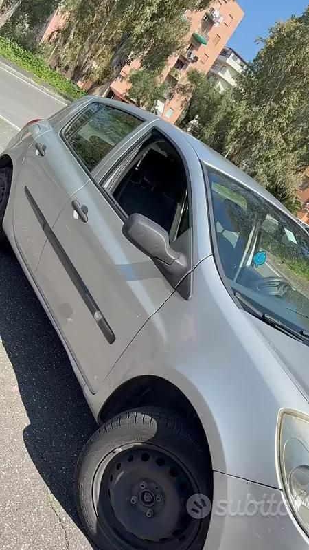 Usado Renault Clio II 58 CV (42 kW) 2008 Utilitario