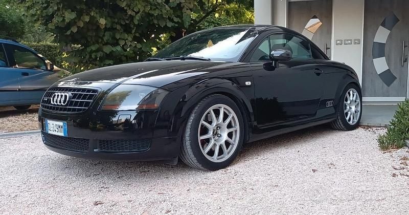 Nero Usata 2000 Audi TT S-Line Coupé | 11.000 € (Super prezzo) - Immagine 1/4