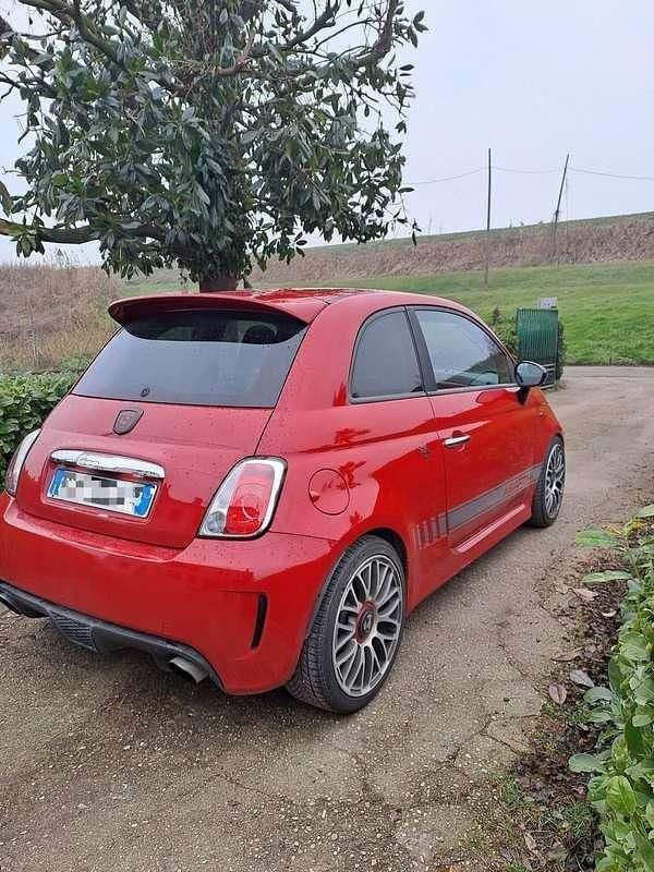 Usata Abarth 500 135 CV (99 kW) 2008 Rosso Utilitaria