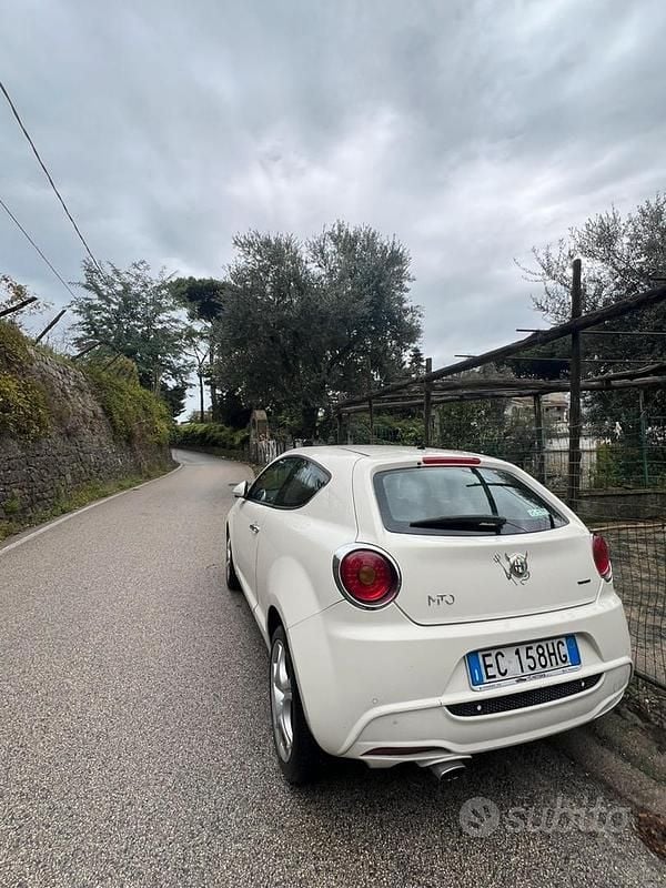 Usata Alfa Romeo MiTo 120 CV (88 kW) 2010 Bianco Utilitaria