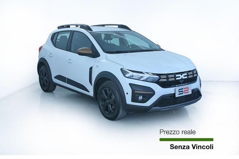 Usata Dacia Sandero Extreme 101 CV (74 kW) 2024 Bianco Utilitaria