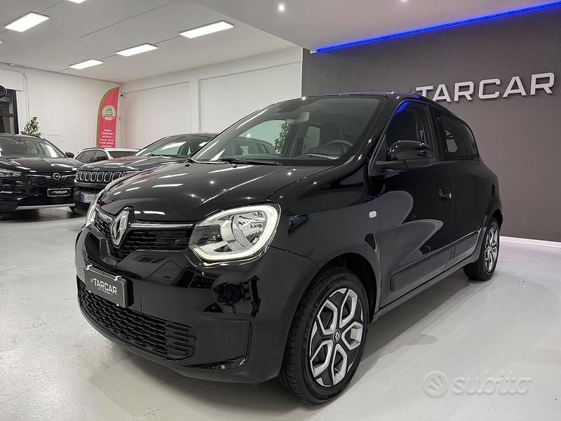 Usata Renault Twingo SE 65 CV (47 kW) 2020 Nero Utilitaria