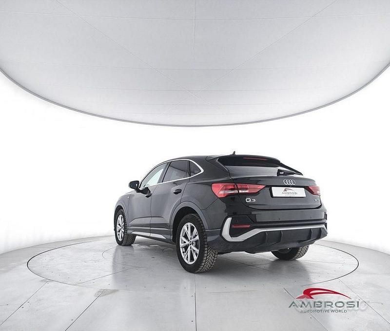 Usata Audi Q3 S-Line 150 CV (110 kW) 2023 Nero SUV