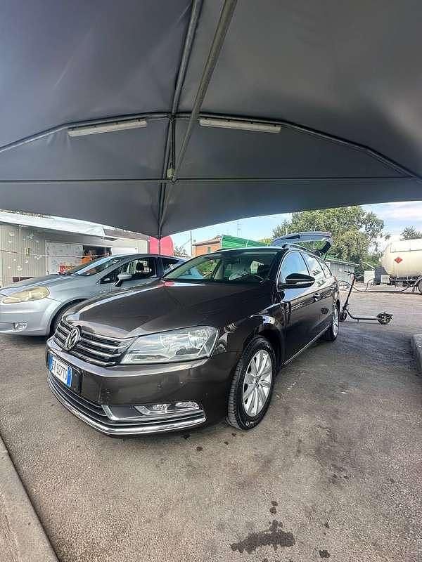 Usata VW Passat 140 CV (102 kW) 2014 Berlina