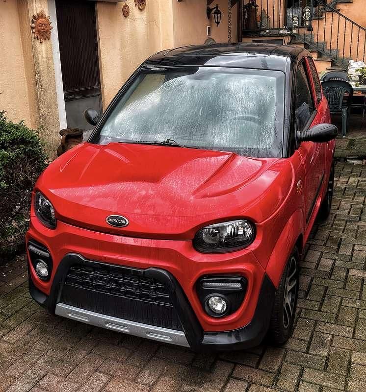 Rosso Usata 2020 Microcar M.Go Due volumi | 11.000 € (Cara) - Immagine 1/2