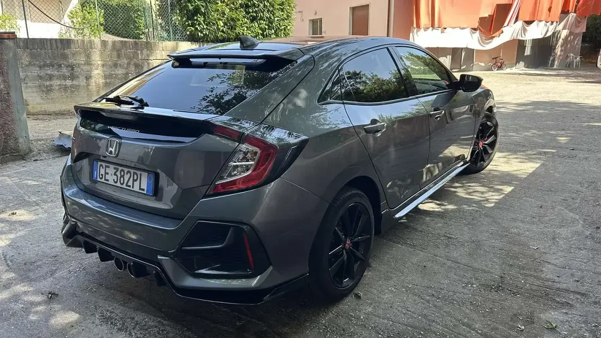 Usata Honda Civic Sport Plus 182 CV (133 kW) 2021 Berlina