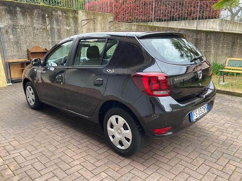 Brugt Dacia Sandero Comfort 73 HK (53 kW) 2018 Sort Sedan