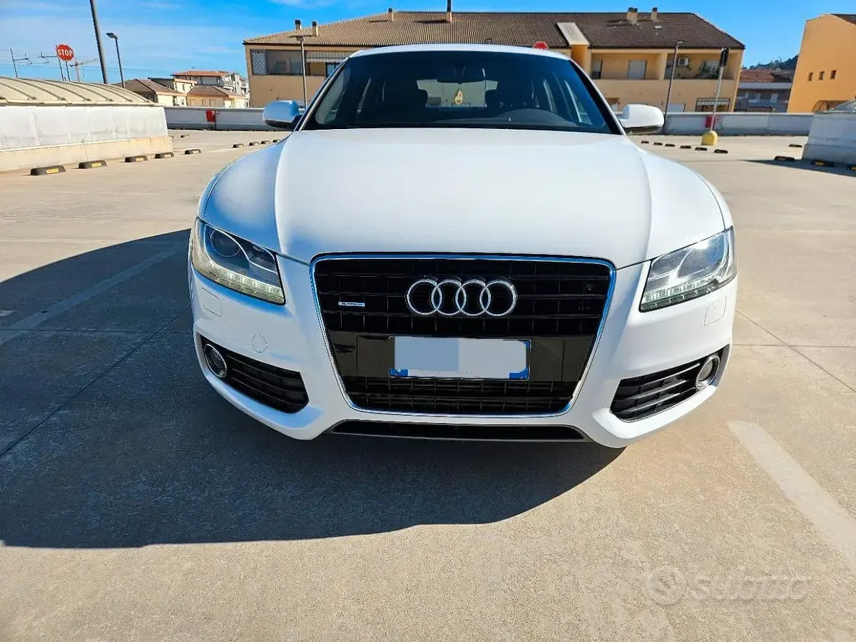 Usata Audi A5 Sportback S-Line 239 CV (175 kW) 2010 Bianco Utilitaria