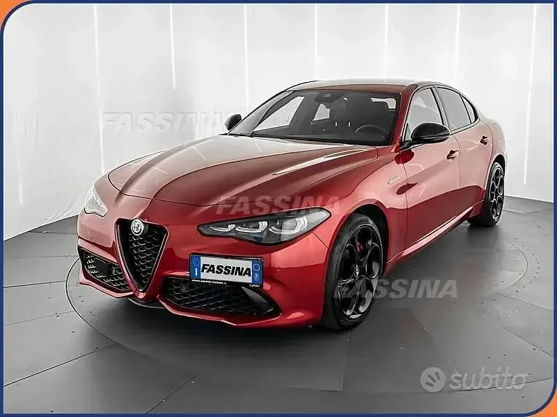 Usata Alfa Romeo Giulia Veloce 280 CV (205 kW) 2023 Rosso Berlina