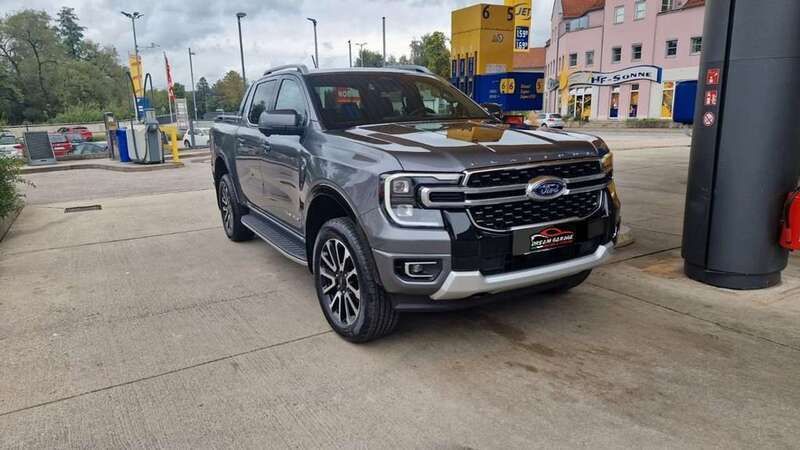 Grigio Usata 2023 Ford Ranger Platinum Pick-up | 53.200 € (Molto cara) - Immagine 1/4