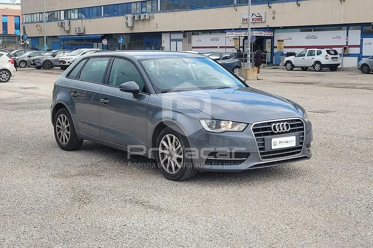 Usata Audi A3 Business 110 CV (80 kW) 2016 Nero Berlina