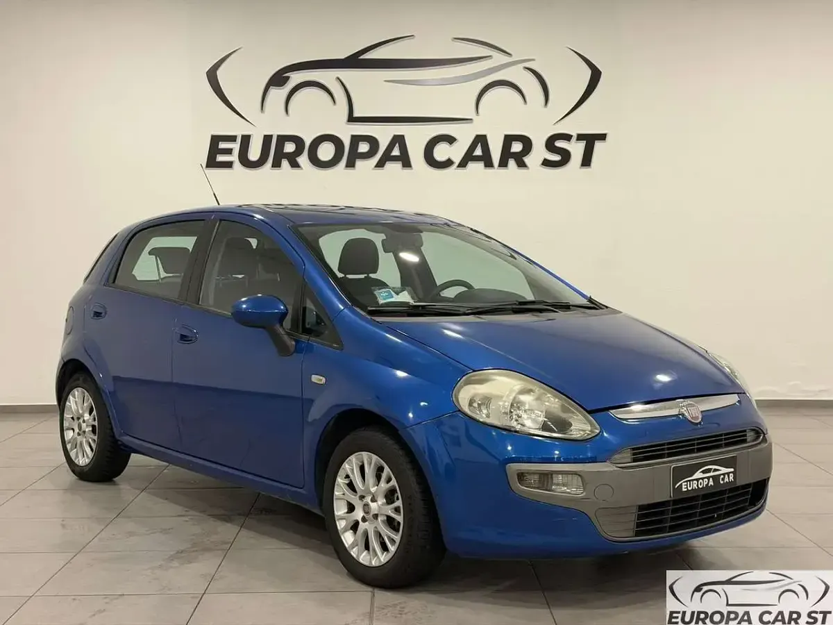 Usata Fiat Punto Evo Dynamic 65 CV (47 kW) 2010 Blu/azzurro Utilitaria