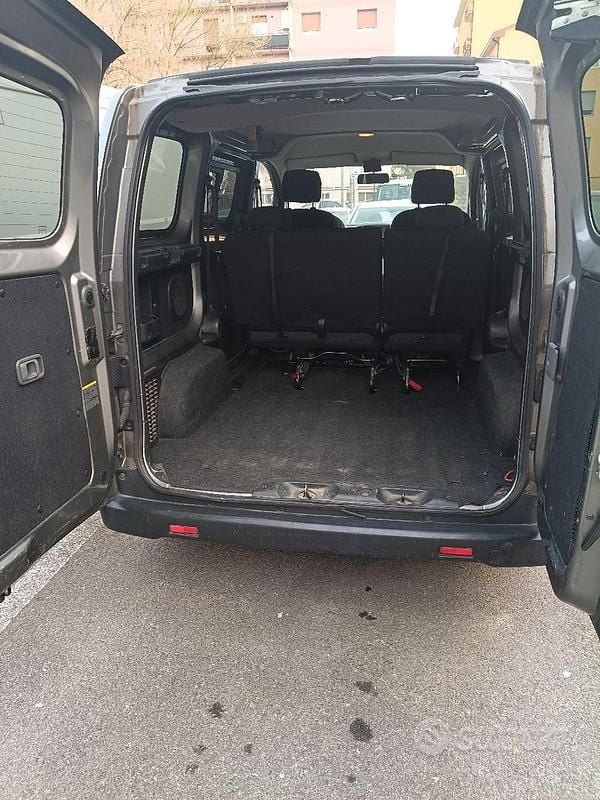 Usata Nissan NV200 86 CV (63 kW) 2010 Monovolume