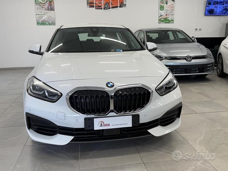 Usata BMW 118 Advantage 136 CV (100 kW) 2022 Bianco Utilitaria