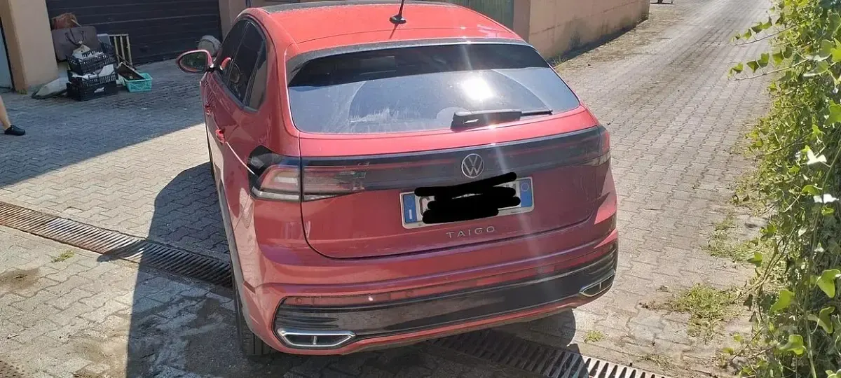 Usata VW Taigo 110 CV (80 kW) 2023 Rosso SUV