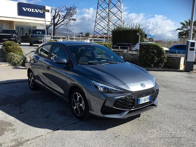Usata MG MG3 Comfort 115 CV (84 kW) 2025 Grigio Utilitaria
