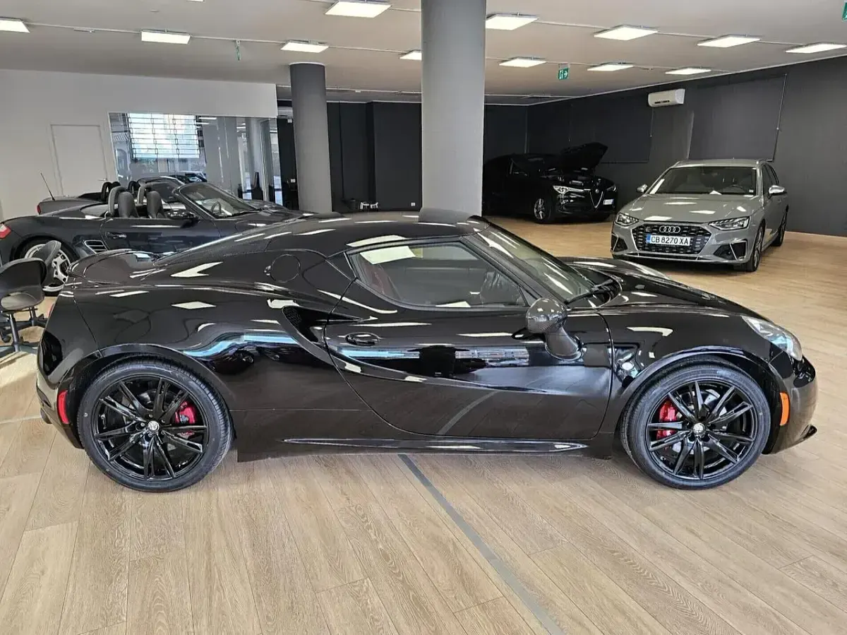 Usata Alfa Romeo 4C 241 CV (177 kW) 2015 Nero Coupé