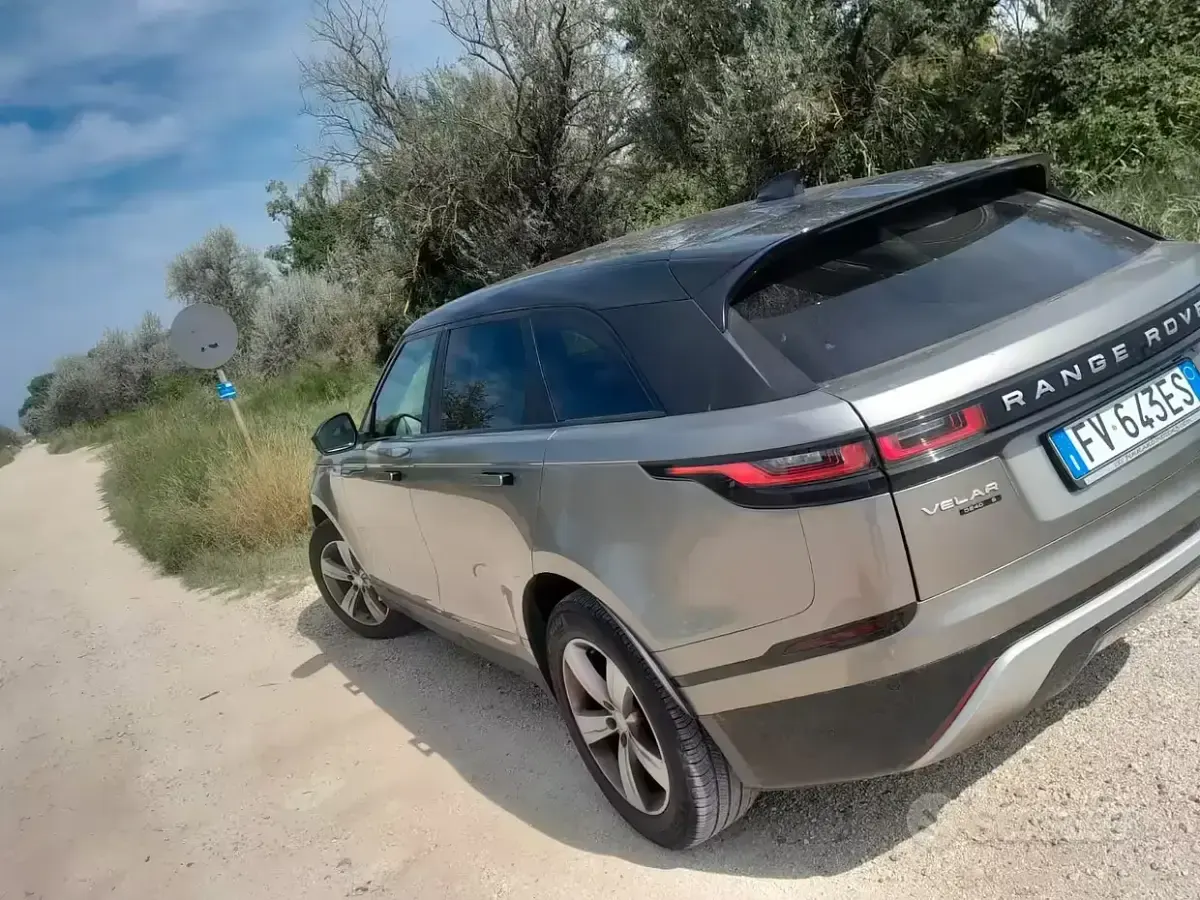 Usata Land Rover Range Rover Velar 241 CV (177 kW) 2019 Grigio SUV
