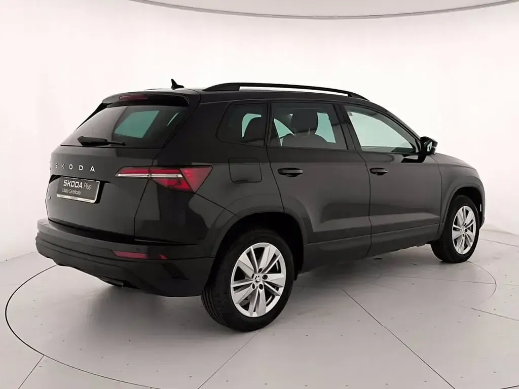 Usata Skoda Karoq Executive 150 CV (110 kW) 2025 Nero tulipano perlato SUV