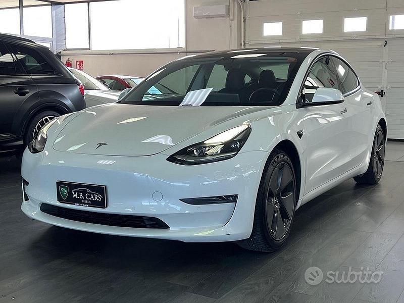 Usata Tesla Model 3 366 kW (498 CV) 2021 Bianco Berlina