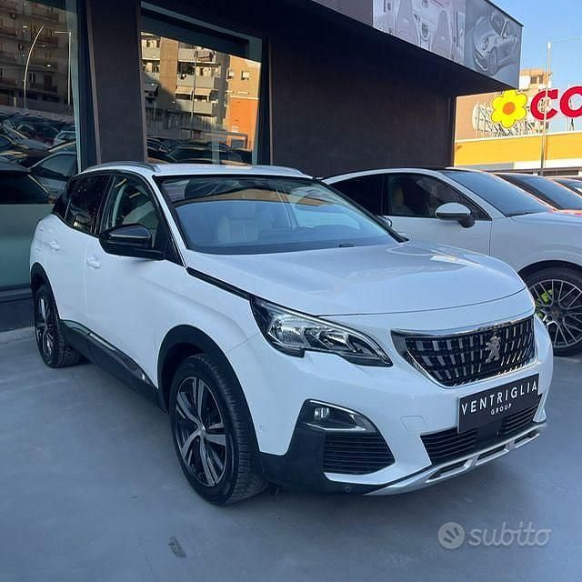 Usata Peugeot 3008 Allure 130 CV (95 kW) 2019 SUV