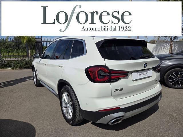 Usata BMW X3 190 CV (139 kW) 2023 Bianco metallizzato SUV