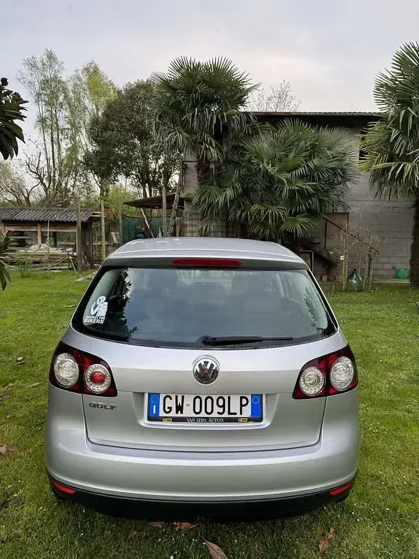 Usata VW Golf Plus Cross Trendline 75 CV (55 kW) 2005 Grigio Berlina