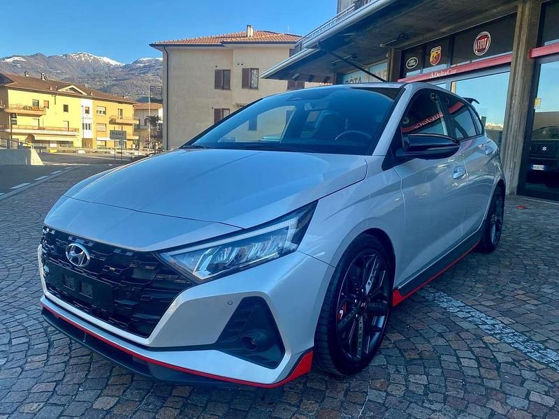 Usata Hyundai i20 N Performance 204 CV (150 kW) 2022 Argento Utilitaria