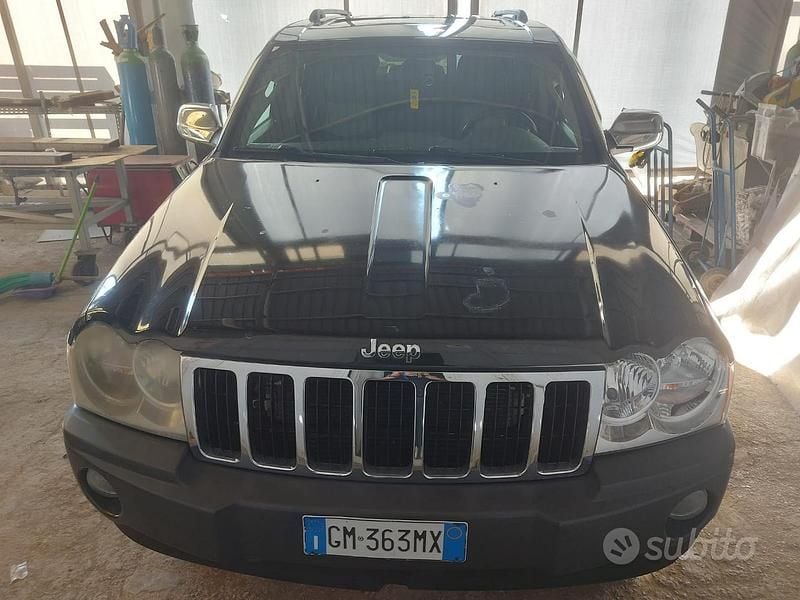 Usata Jeep Cherokee 2007 Nero SUV