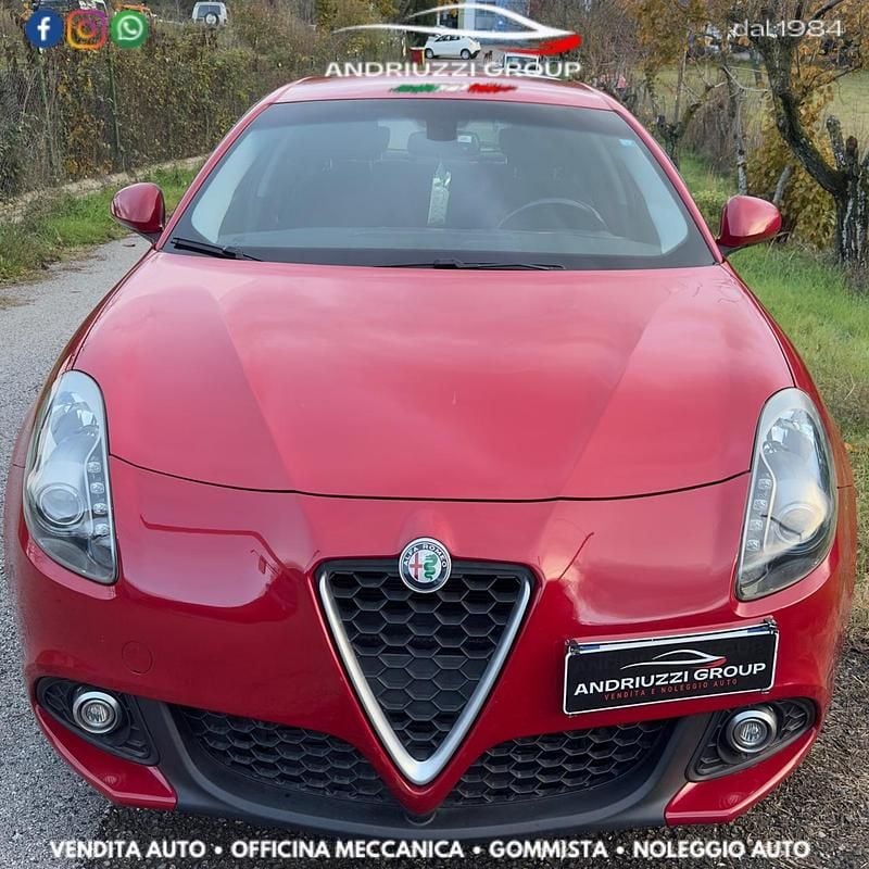 Usata Alfa Romeo Giulietta 120 CV (88 kW) 2017 Rosso Berlina