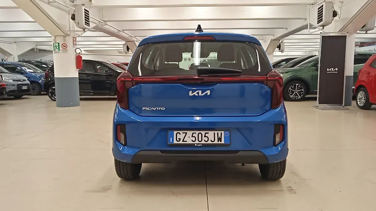 Usata Kia Picanto Urban 63 CV (46 kW) 2025 Blu Utilitaria