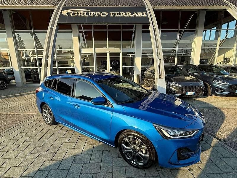 Usata Ford Focus ST-Line 125 CV (91 kW) 2023 Blu/azzurro Station wagon
