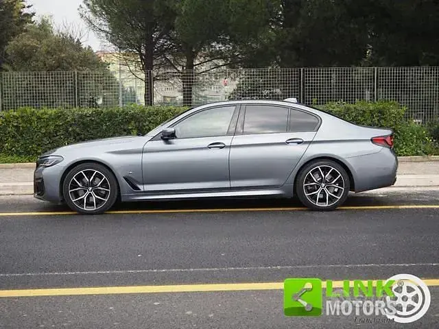 Begagnad BMW 520 M Sport 190 HK (139 kW) 2020 Grå Sedan
