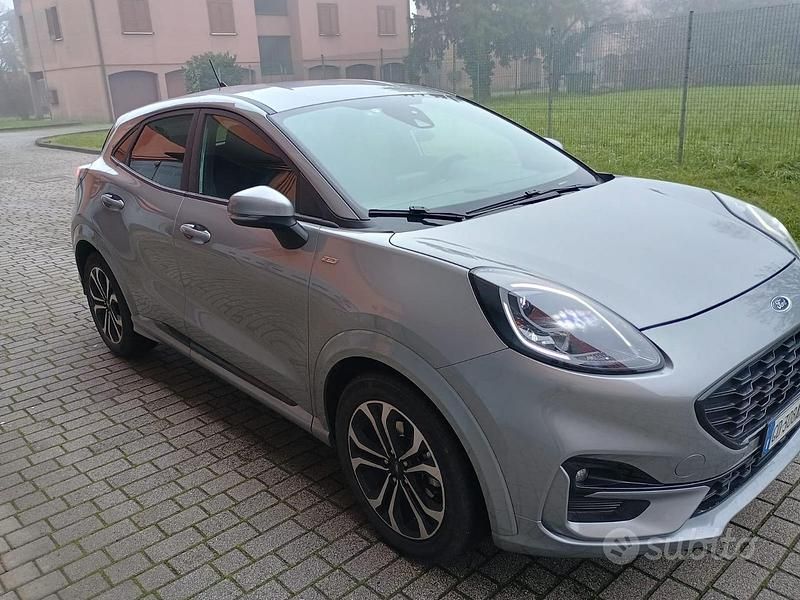 Usata Ford Puma ST-Line X 125 CV (91 kW) 2020 Grigio SUV