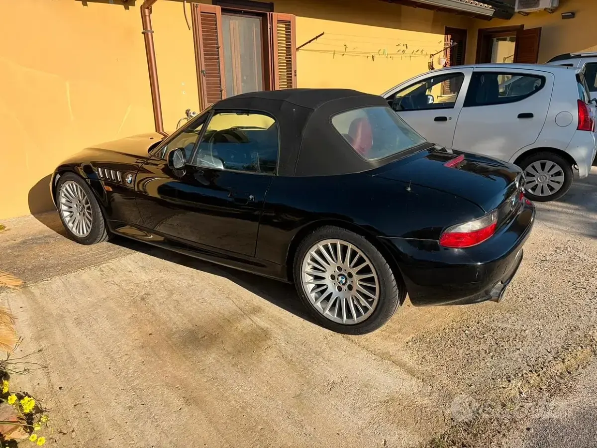 Usata BMW Z3 116 CV (85 kW) 1997 Nero Cabrio