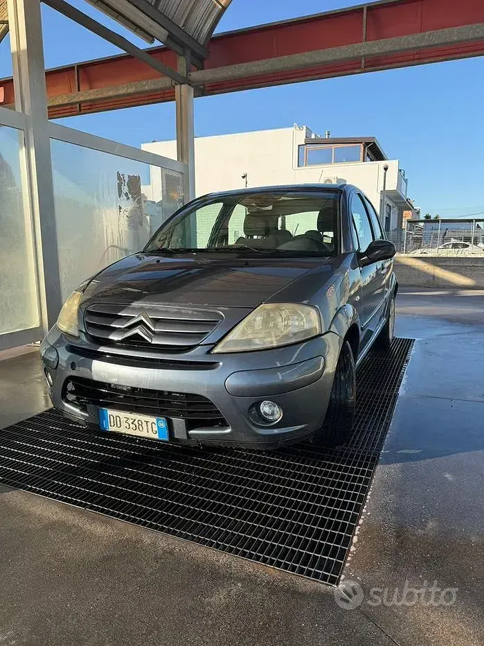 Usata Citroën C3 68 CV (50 kW) 2006 Grigio Berlina