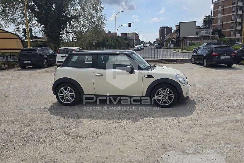 Käytetty Mini Cooper D 112 HP (82 kW) 2012 Valkoinen Viistoperä