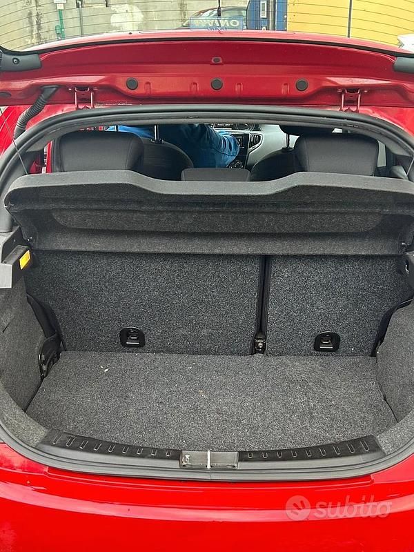 Usata Lancia Ypsilon 2016 Rosso Utilitaria